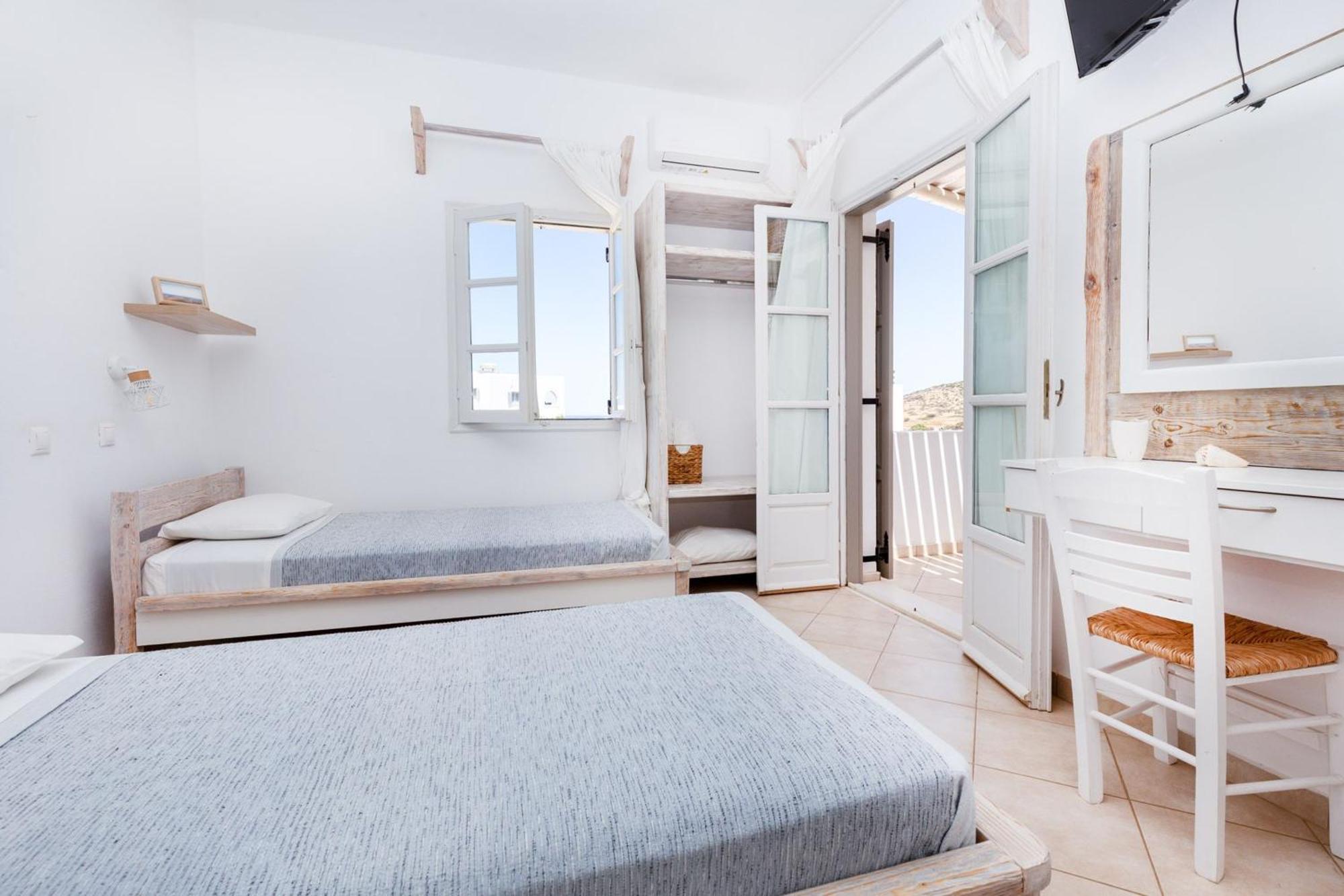 Harama Hotel Schinousa Schoinoussa Екстериор снимка