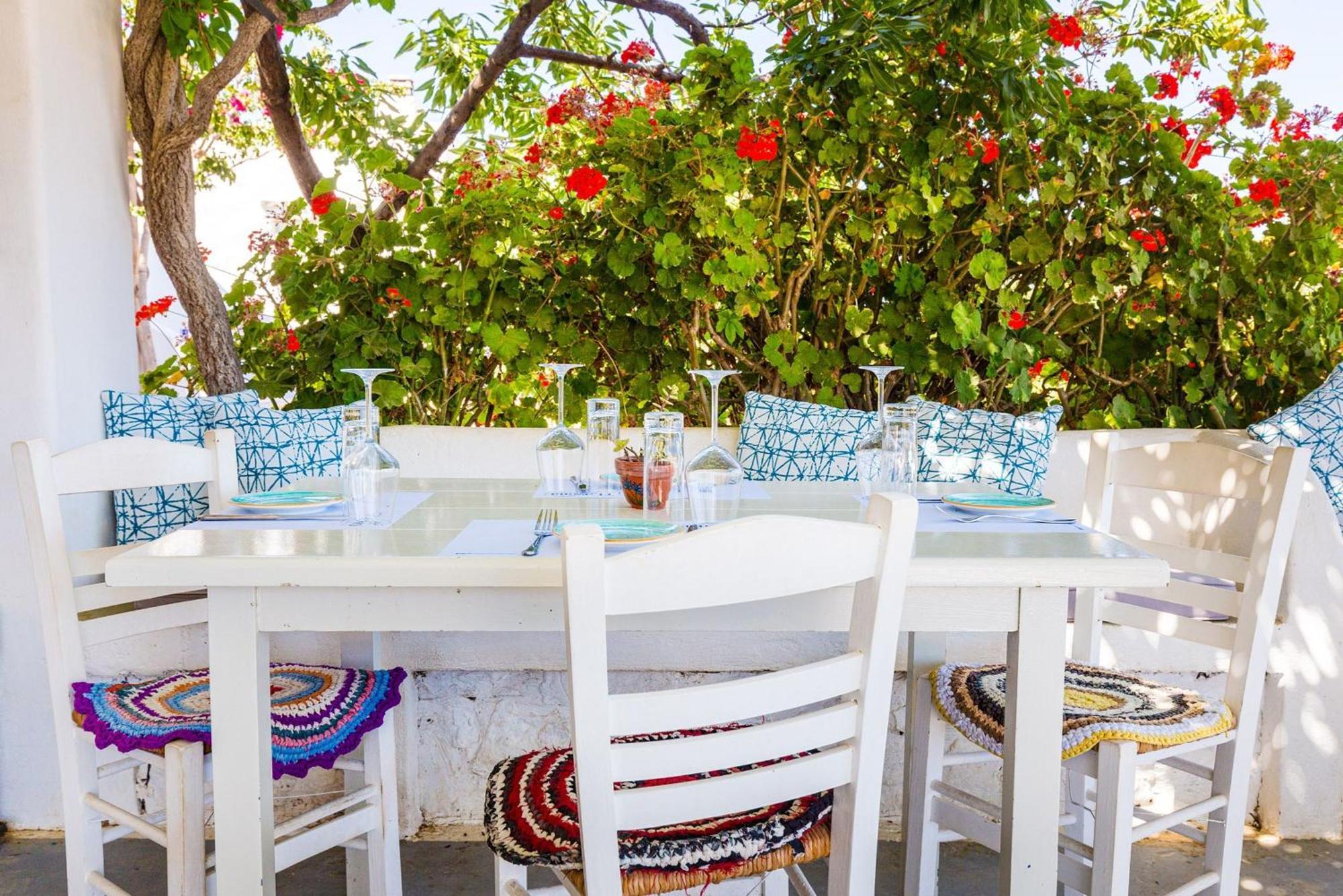 Harama Hotel Schinousa Schoinoussa Екстериор снимка
