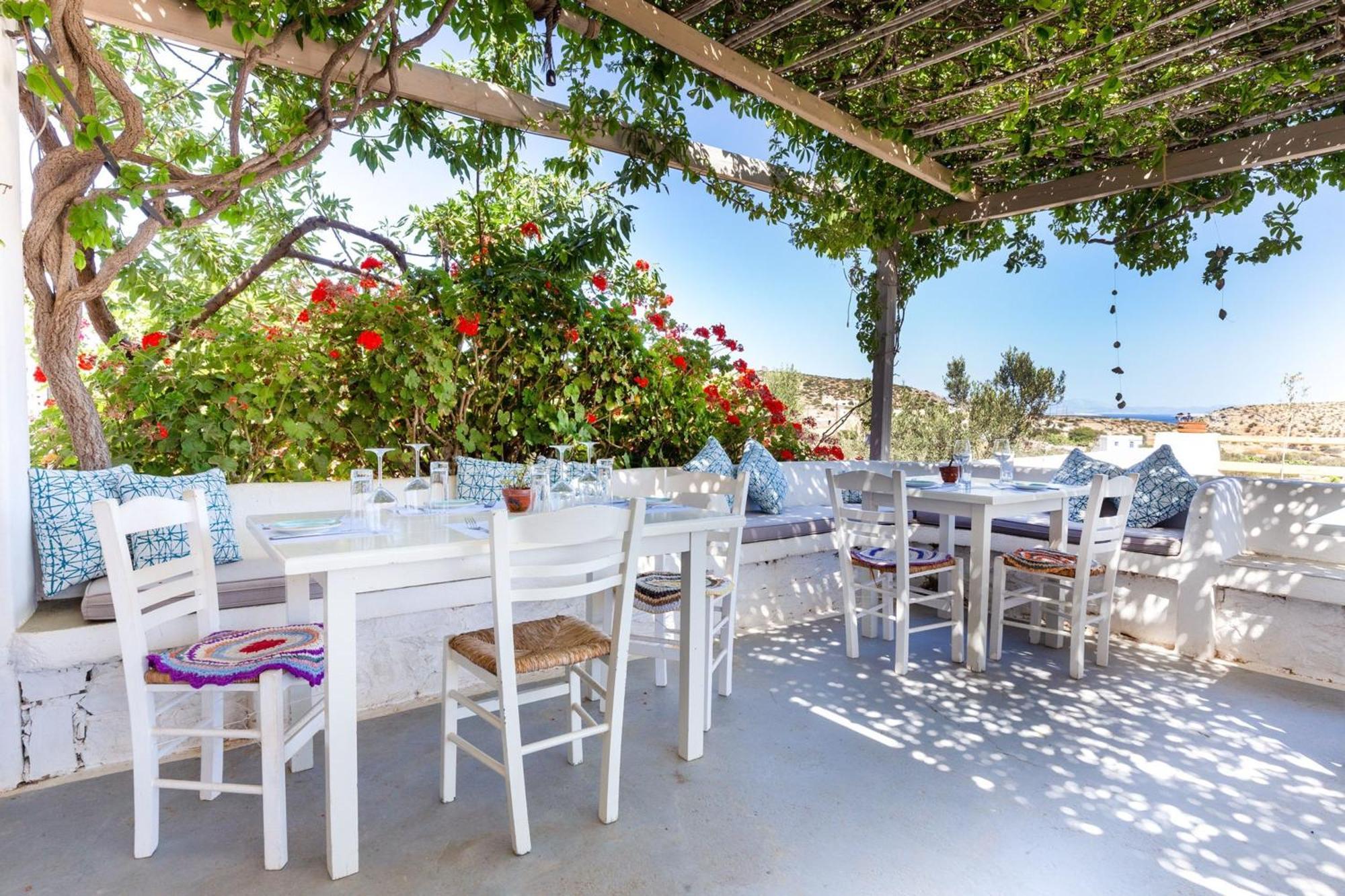 Harama Hotel Schinousa Schoinoussa Екстериор снимка